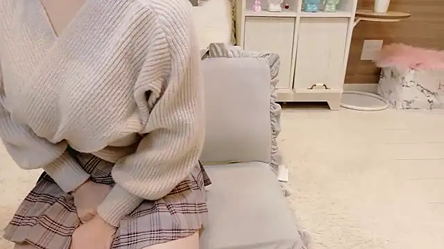 Riria-riri online show from October 6, 2025, 7:17 am