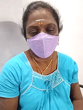 Snapshot of umashreetamil chatting on February 17, 2026, 10:23 am umashreetamil online show from February 17, 2026, 10:23 am