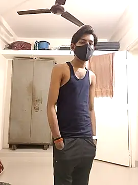 Snapshot of its_your_boy_2001 chatting on July 21, 2026, 4:42 pm its your boy 2001 online show from July 21, 2026, 4:42 pm