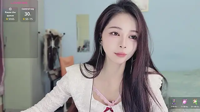 Sue101010 online show from December 20, 2025, 3:08 pm