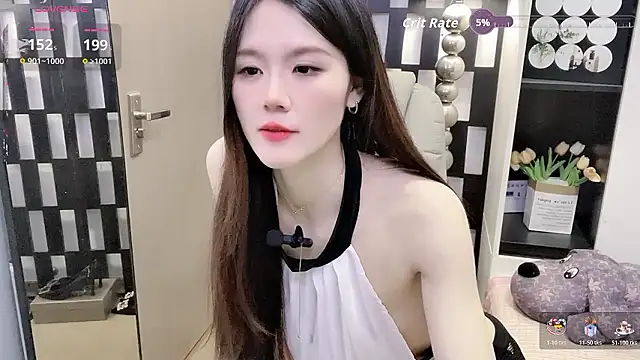 Yueyue-MM online show from January 8, 2026, 1:57 pm