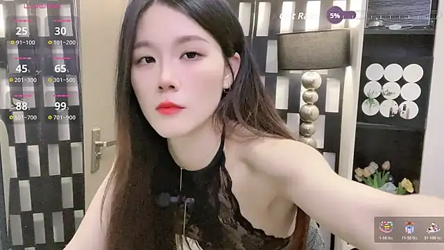 Yueyue-MM online show from February 19, 2026, 5:42 pm