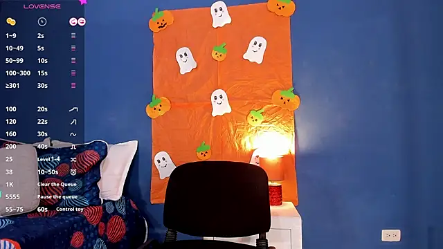 Grettel w online show from October 30, 2025, 7:47 pm