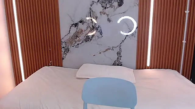 shena nomy1 online show from October 3, 2025, 12:13 pm