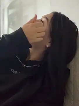 Snapshot of Scarlett_12 chatting on September 15, 2025, 11:43 am Scarlett 12 online show from September 15, 2025, 11:43 am