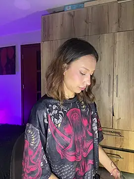 AnnaKimm online show from July 15, 2026, 11:10 pm