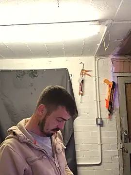 jaycoy22 online show from April 16, 2026, 11:07 pm