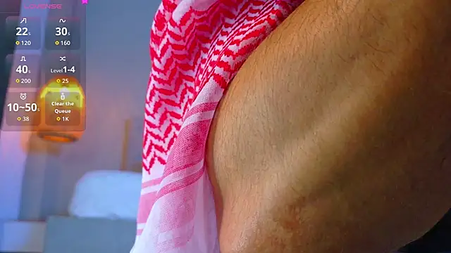 Thaiel Fosteer online show from November 14, 2025, 7:07 am