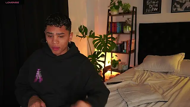 EROS AND ALAN online show from September 13, 2025, 2:22 am