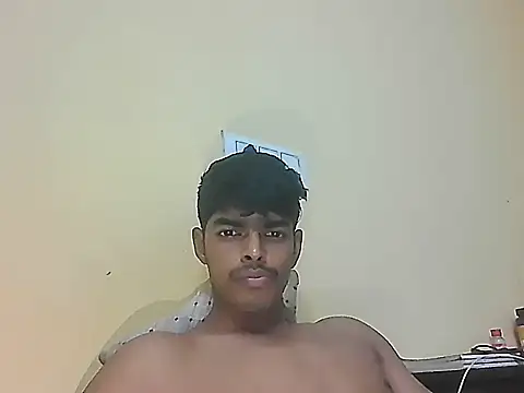 Snapshot of monster_33 chatting on April 23, 2026, 2:19 pm monster 33 online show from April 23, 2026, 2:19 pm