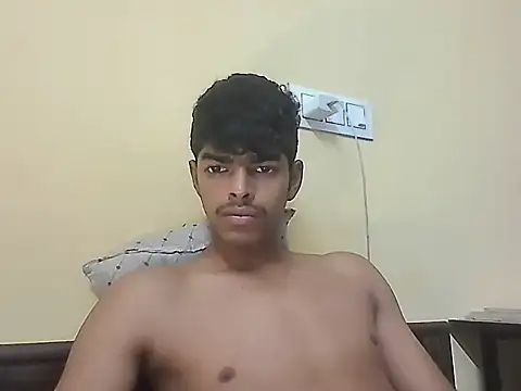 Snapshot of monster_33 chatting on May 2, 2026, 6:51 am monster 33 online show from May 2, 2026, 6:51 am