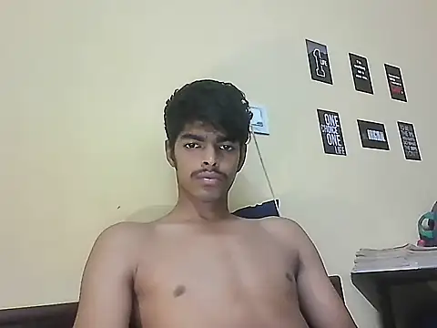 Snapshot of monster_33 chatting on June 12, 2026, 8:02 am monster 33 online show from June 12, 2026, 8:02 am
