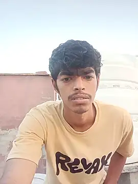 Snapshot of monster_33 chatting on June 17, 2026, 1:34 pm monster 33 online show from June 17, 2026, 1:34 pm