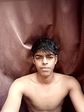 Snapshot of monster_33 chatting on July 18, 2026, 9:35 am monster 33 online show from July 18, 2026, 9:35 am