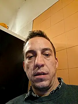 strangerwild online show from November 20, 2025, 6:24 am