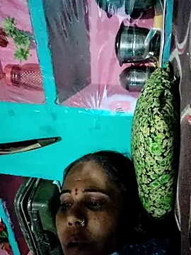 Pooja750 online show from February 19, 2026, 9:38 am