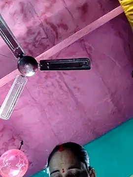 Pooja750 online show from March 17, 2026, 6:50 am