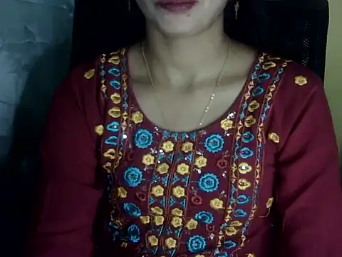 Snapshot of Rahat_S chatting on February 16, 2026, 6:53 am Rahat S online show from February 16, 2026, 6:53 am