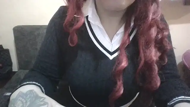 Isisflame online show from March 4, 2026, 2:06 am