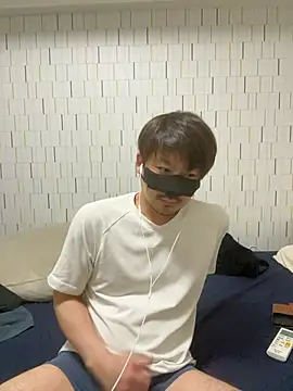 Snapshot of Arista_09 chatting on September 15, 2025, 12:10 am Arista 09 online show from September 15, 2025, 12:10 am