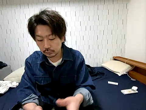 Snapshot of Arista_09 chatting on October 19, 2025, 8:48 am Arista 09 online show from October 19, 2025, 8:48 am