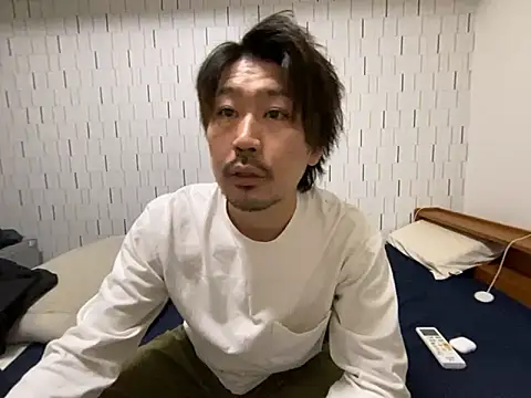 Snapshot of Arista_09 chatting on October 28, 2025, 2:53 pm Arista 09 online show from October 28, 2025, 2:53 pm