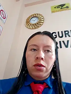 Snapshot of Hannah-colx chatting on September 20, 2025, 2:07 pm Hannah-colx online show from September 20, 2025, 2:07 pm