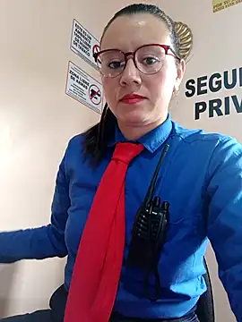 Snapshot of Hannah-colx chatting on October 8, 2025, 6:16 pm Hannah-colx online show from October 8, 2025, 6:16 pm