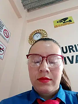 Snapshot of Hannah-colx chatting on October 17, 2025, 4:53 pm Hannah-colx online show from October 17, 2025, 4:53 pm