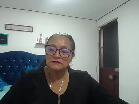  Cristal online show from September 9, 2025, 2:16 pm