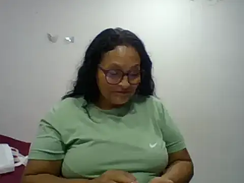  Cristal online show from November 5, 2025, 10:21 pm