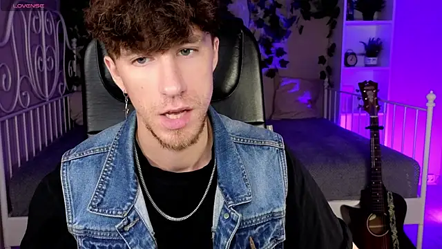 mark caron online show from October 11, 2025, 8:07 pm