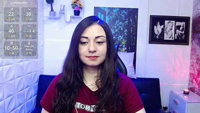 Eva Roussell online show from October 16, 2025, 2:40 pm