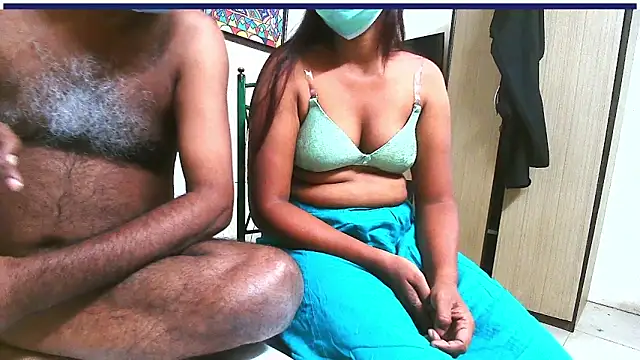 Rashikamalhotra online show from October 25, 2025, 3:40 pm