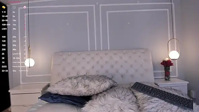 sakura Gomez online show from March 25, 2026, 7:53 pm