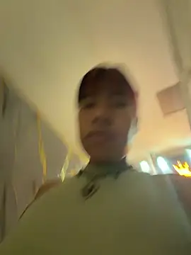 Georgina Astor online show from March 14, 2026, 2:39 am