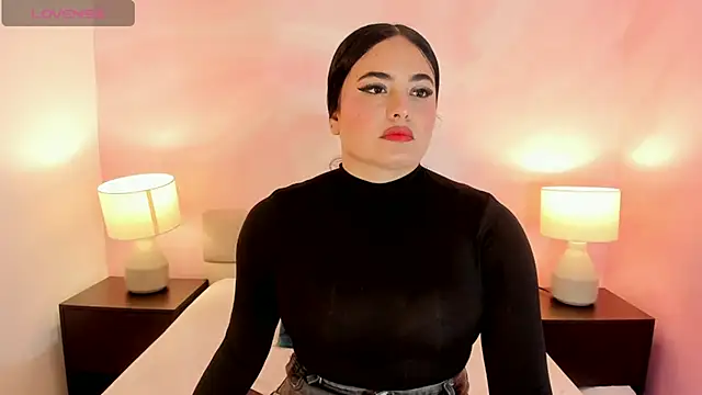 Snapshot of sofiiacarson chatting on April 23, 2026, 7:38 pm sofiiacarson online show from April 23, 2026, 7:38 pm
