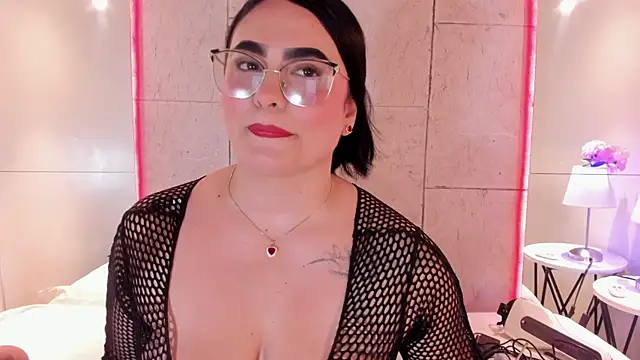Snapshot of sofiiacarson chatting on May 25, 2026, 11:38 am sofiiacarson online show from May 25, 2026, 11:38 am