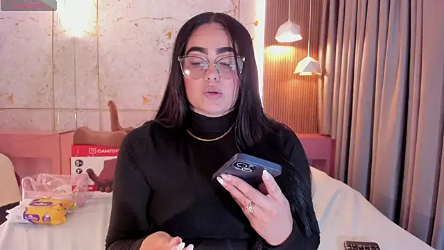 Snapshot of sofiiacarson chatting on June 1, 2026, 7:48 pm sofiiacarson online show from June 1, 2026, 7:48 pm