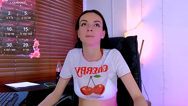 AuroraHans1 online show from September 25, 2025, 9:18 pm