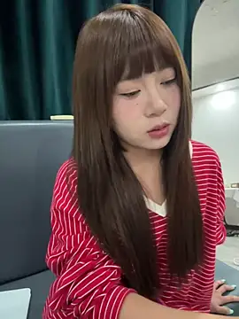 Snapshot of Xiaokui-04 chatting on October 14, 2025, 3:13 pm Xiaokui-04 online show from October 14, 2025, 3:13 pm