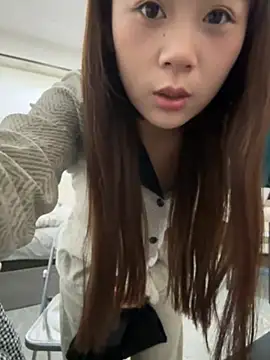 Snapshot of Xiaokui-04 chatting on November 3, 2025, 2:18 pm Xiaokui-04 online show from November 3, 2025, 2:18 pm