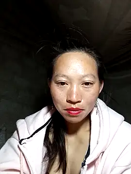 tcm-cute online show from November 24, 2025, 7:35 pm