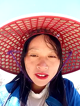 tcm-cute online show from December 19, 2025, 5:03 am