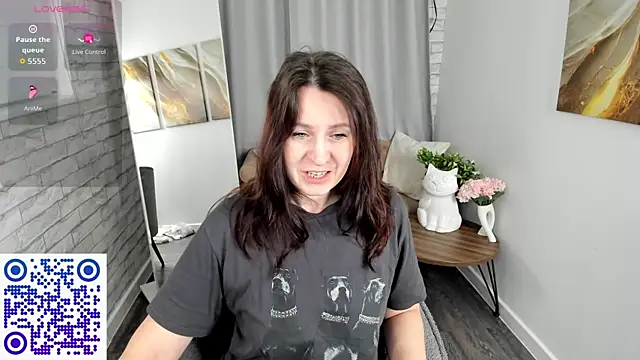 Lea shadom online show from December 16, 2025, 1:10 am