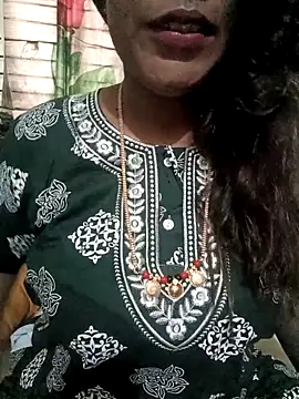 Snapshot of Spoorthi6_Kannada_Telugu chatting on September 29, 2025, 2:38 am Spoorthi6 Kannada Telugu online show from September 29, 2025, 2:38 am