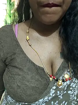 Snapshot of Spoorthi6_Kannada_Telugu chatting on November 6, 2025, 4:57 am Spoorthi6 Kannada Telugu online show from November 6, 2025, 4:57 am