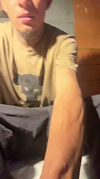Snapshot of Mrjustin_sebas chatting on April 16, 2026, 9:04 pm Mrjustin sebas online show from April 16, 2026, 9:04 pm