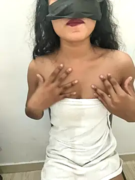 Snapshot of Sexy-BF_GF chatting on September 10, 2025, 7:19 am Sexy-BF GF online show from September 10, 2025, 7:19 am