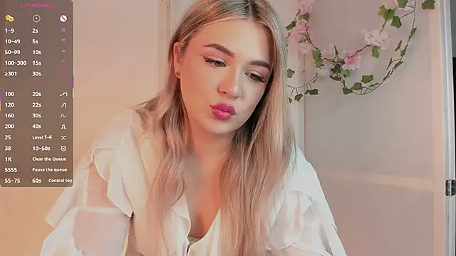 Snapshot of AliaBuerstatte chatting on September 23, 2025, 7:39 pm AliaBuerstatte online show from September 23, 2025, 7:39 pm